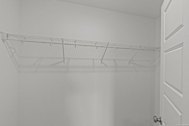 435 White Heron Way, Marion, TX 78124