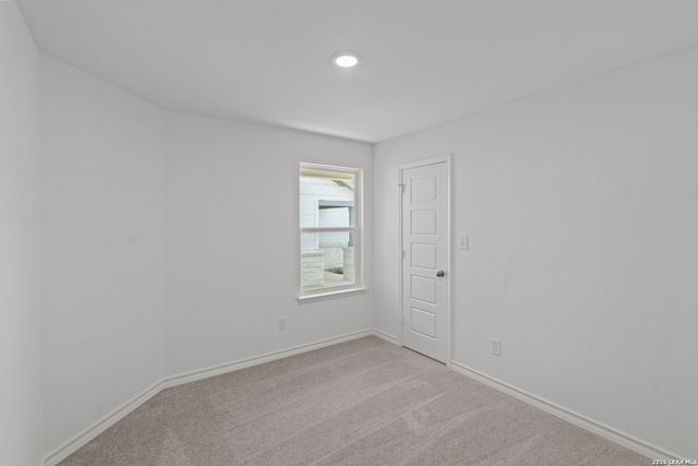 435 White Heron Way, Marion, TX 78124