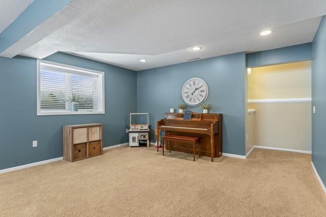 6247 Fairway Drive NW, Rochester, MN 55901