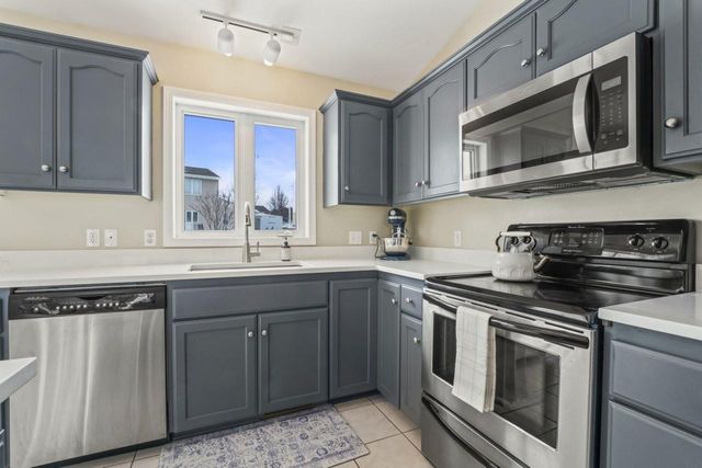 6247 Fairway Drive NW, Rochester, MN 55901