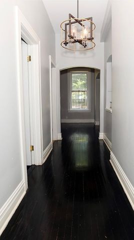 5427 S Blackstone Avenue 1, Chicago, IL 60615