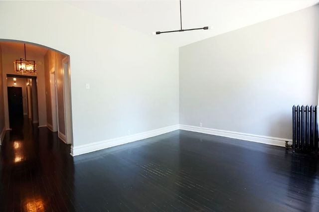 5427 S Blackstone Avenue 1, Chicago, IL 60615