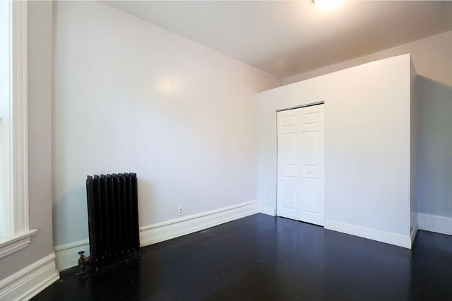 5427 S Blackstone Avenue 1, Chicago, IL 60615