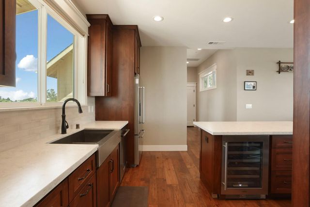 18739 Clements Rd, Lodi, CA 95240