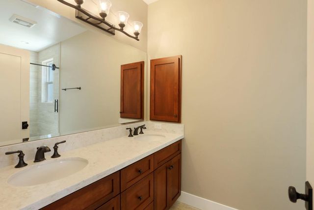 18739 Clements Rd, Lodi, CA 95240