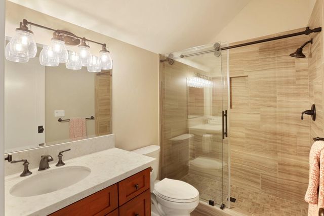 18739 Clements Rd, Lodi, CA 95240