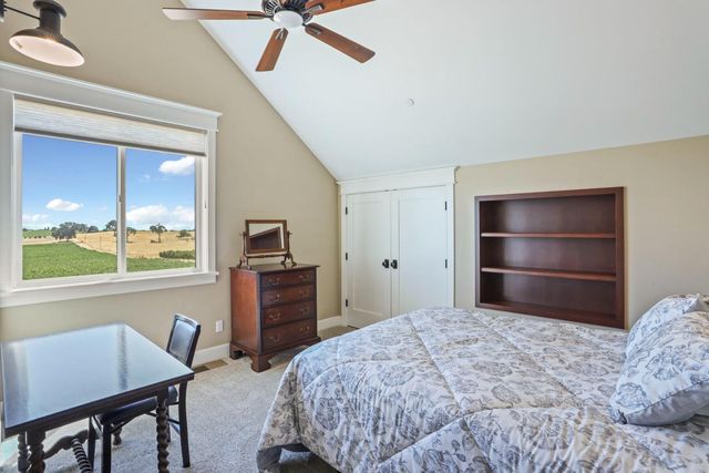 18739 Clements Rd, Lodi, CA 95240