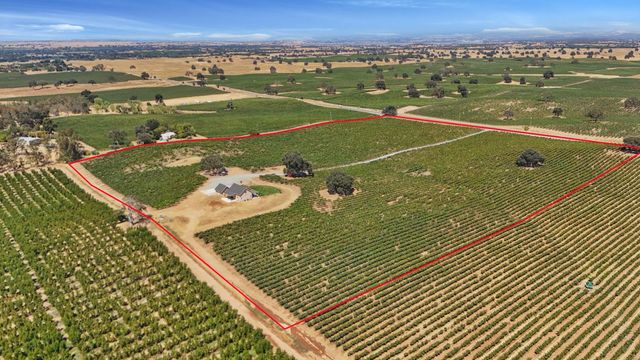 18739 Clements Rd, Lodi, CA 95240