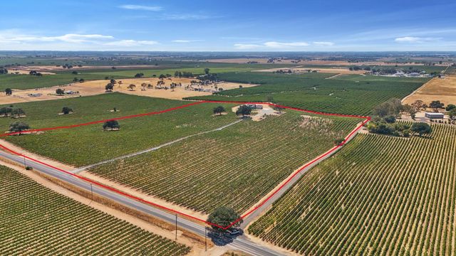 18739 Clements Rd, Lodi, CA 95240