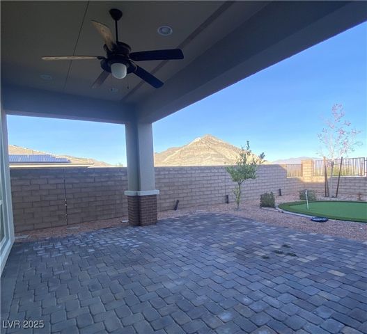 11130 Emory Oak Drive, Las Vegas, NV 89138
