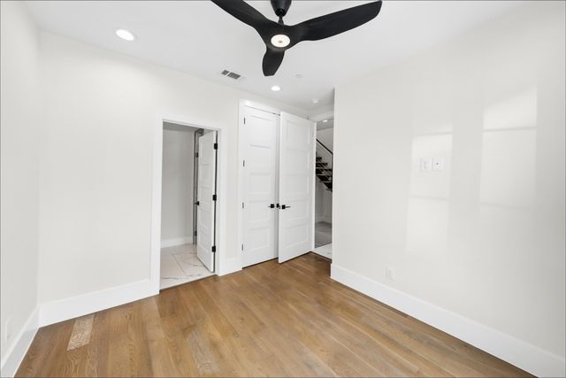 408 Rayner Avenue, Fort Worth, TX 76111