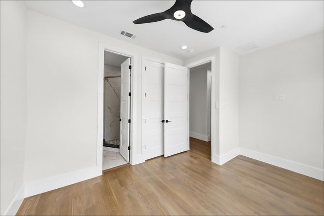 408 Rayner Avenue, Fort Worth, TX 76111