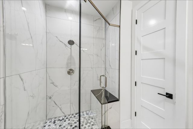 408 Rayner Avenue, Fort Worth, TX 76111