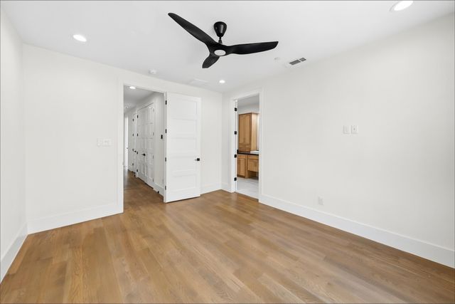 408 Rayner Avenue, Fort Worth, TX 76111