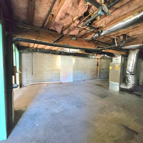 1335 Lakeview Avenue, Klamath Falls, OR 97601