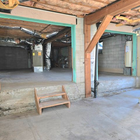 1335 Lakeview Avenue, Klamath Falls, OR 97601