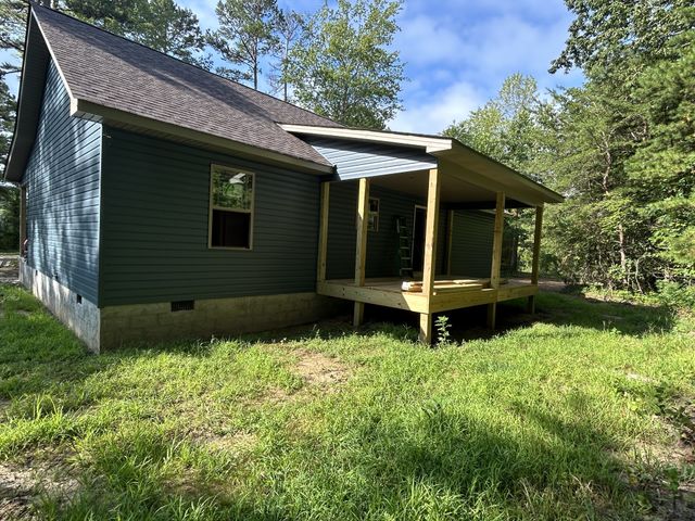 1182 Bill Black Rd, Clarkrange, TN 38553