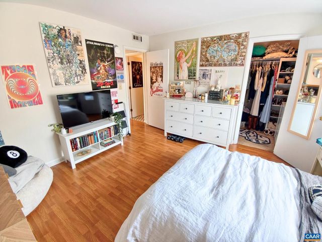 1243 CEDARS CT #B19, Charlottesville, VA 22903