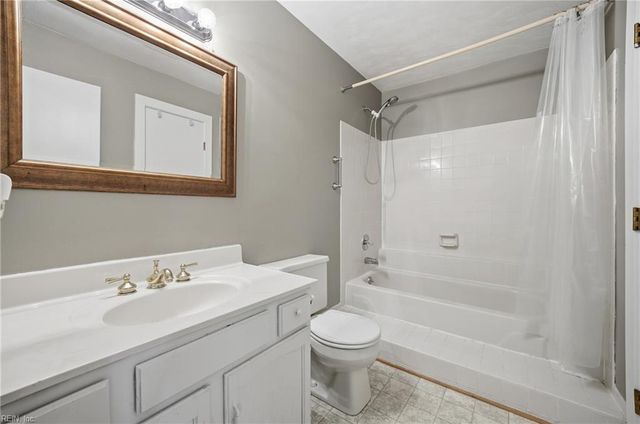 114 Inland View DR, Newport News, VA 23603