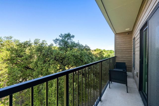 2500 Longview ST 300, Austin, TX 78705