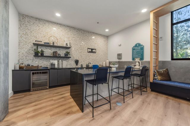 2500 Longview ST 300, Austin, TX 78705