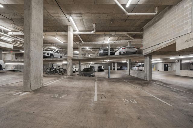 2500 Longview ST 300, Austin, TX 78705