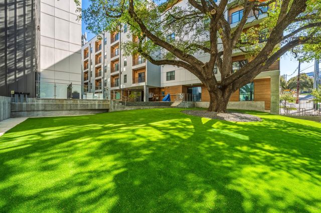 2500 Longview ST 300, Austin, TX 78705