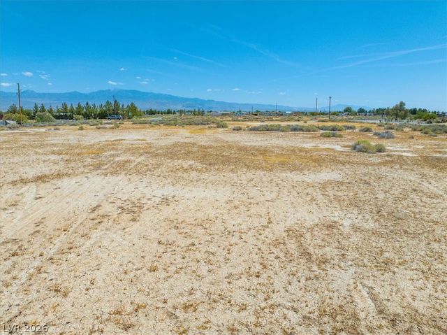 4580 Laurence Road, Pahrump, NV 89048