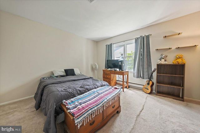 139 HUNTINGTON DR, Southampton, NJ 08088