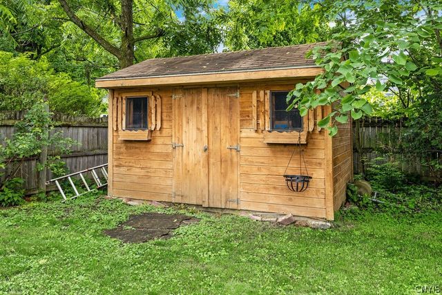 411 Breakspear Road, Geddes, NY 13219