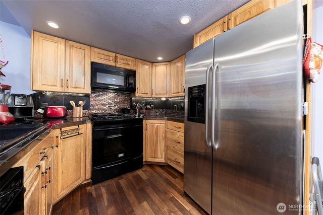 302 E Oak Street, Shelton, WA 98584