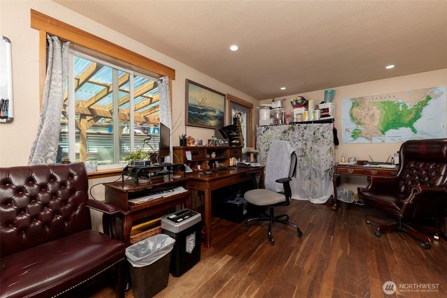 302 E Oak Street, Shelton, WA 98584