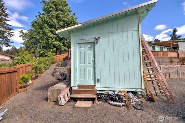 302 E Oak Street, Shelton, WA 98584