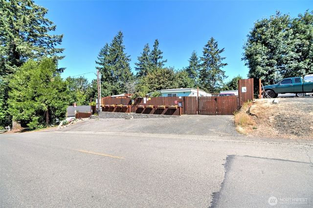 302 E Oak Street, Shelton, WA 98584
