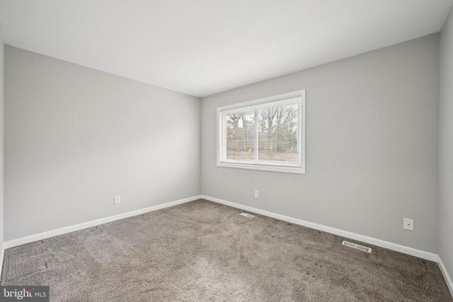 53 PRIMROSE DR, Sicklerville, NJ 08081