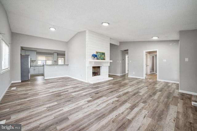 53 PRIMROSE DR, Sicklerville, NJ 08081