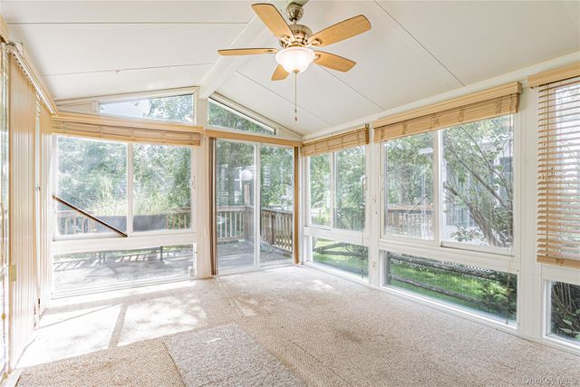 218 Fishkill Landing, Beacon, NY 12508