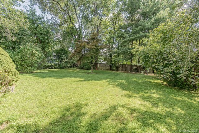 218 Fishkill Landing, Beacon, NY 12508