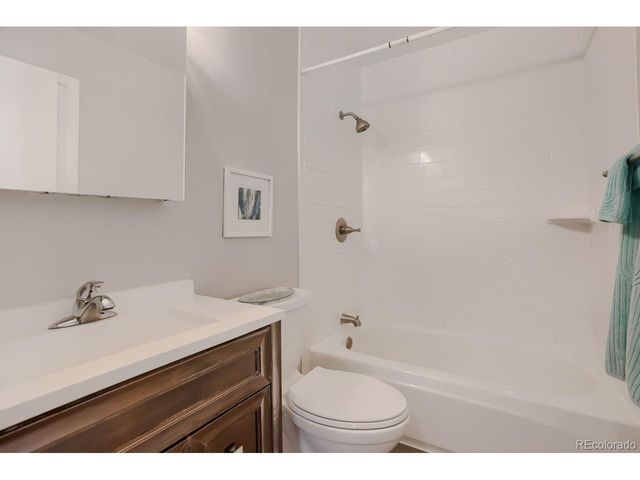 16579 E Dickenson Pl, Aurora, CO 80013