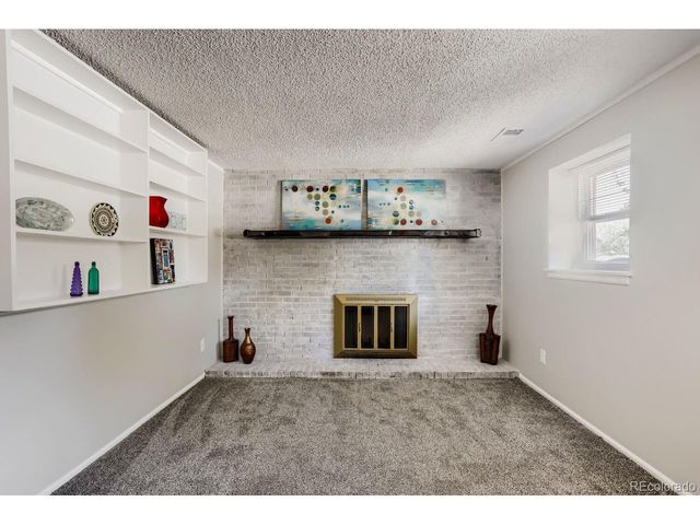 16579 E Dickenson Pl, Aurora, CO 80013