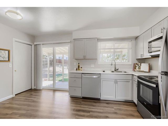 16579 E Dickenson Pl, Aurora, CO 80013