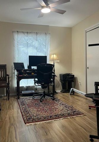 2735 S Peach Hollow Circle, Pearland, TX 77584