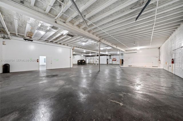 2585 NW 21st Ter, Miami, FL 33142