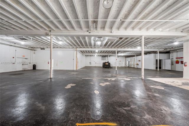 2585 NW 21st Ter, Miami, FL 33142