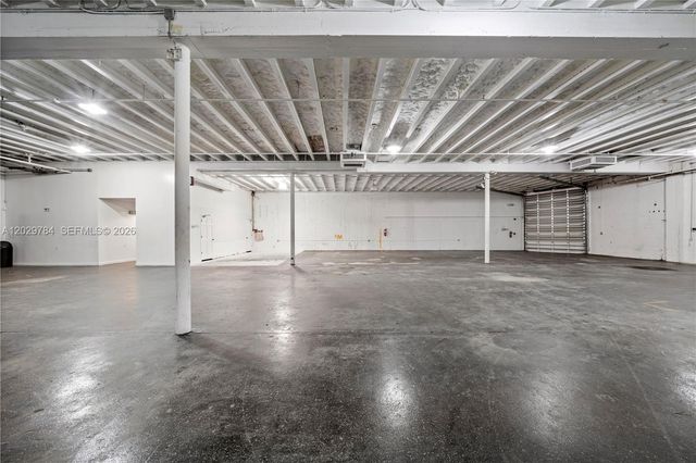 2585 NW 21st Ter, Miami, FL 33142