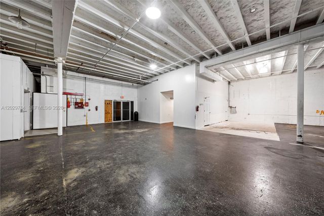 2585 NW 21st Ter, Miami, FL 33142