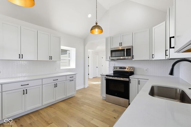 4991 E Main Street, Carmel, IN 46033