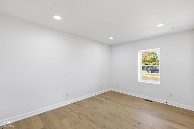 4991 E Main Street, Carmel, IN 46033