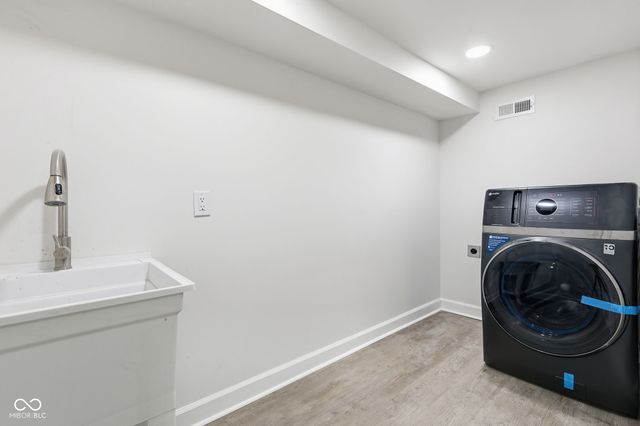 4991 E Main Street, Carmel, IN 46033