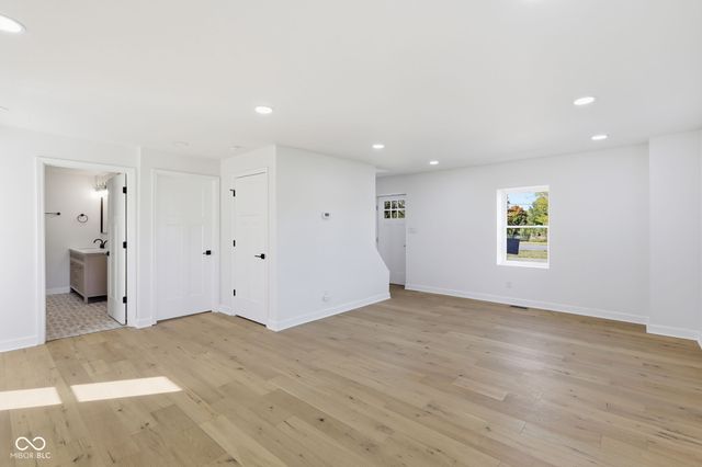 4991 E Main Street, Carmel, IN 46033